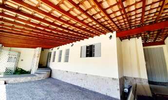 Imagem 3: Espetacular Casa de 4 Quartos à Venda em Sorocaba-SP, Jardim Simus: 2 Suítes, 2 Salas, 3 B