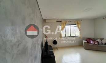 Imagem 3: Chácara à Venda em Aracoiaba da Serra-SP: 2 quartos, 2 suítes, 2 salas, 3 banheiros, 6 vag