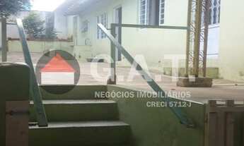 Imagem 2: Imóvel à venda em Sorocaba-SP: Casa com 2 quartos, 2 salas, 2 banheiros, 4 vagas na Vila J