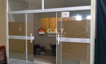 Imagem: SALÃO/BOX PARA LOCAÇÃO NO MERCADÃO CAMPOLIM