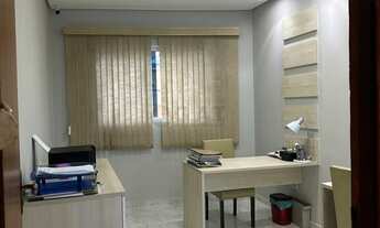 Imagem 6: Espaço Comercial de Alto Padrão no Centro de Sorocaba-SP: 6 Salas, 3 Banheiros, 2 Vagas de