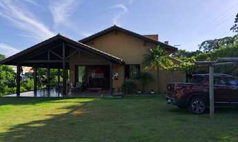 Imagem 2: Luxuosa Casa em Condomínio, 4 Quartos, 2 Suítes, 2 Salas, 5 Banheiros, 9 Vagas, 350m² em P