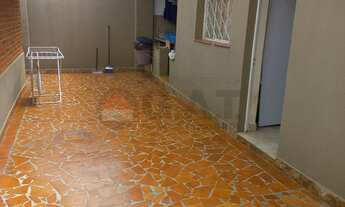 Imagem 4: Casa de 3 quartos com suíte e 2 vagas na Vila Trujillo, Sorocaba-SP: oportunidade imperdív