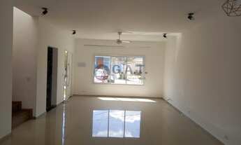 Imagem 3: Casa de alto padrão em condomínio à venda em Horto Florestal, Sorocaba-SP: 3 quartos, 1 su