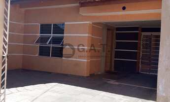 Imagem 2: Casa à venda em Sorocaba-SP, Vila Fiori: 2 quartos, 2 salas, 1 banheiro, 2 vagas de garage