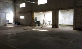 Imagem 5: Galpão Comercial de 1.000m² para Locação em Piedade-SP: A Oportunidade que sua Empresa Pre