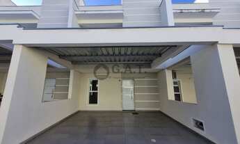 Imagem: Aluguel de Casa em Condomínio de Alto Padrão