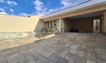 Imagem 2: Casa à venda em Sorocaba-SP, na Vila Gabriel, com 3 quartos, 2 salas, 3 banheiros, 5 vagas