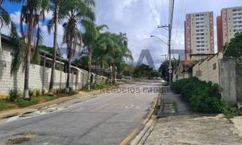 Imagem 5: Casa para locação no Jardim São Carlos, Sorocaba-SP: 2 quartos, 1 sala, 2 banheiros, 9 vag