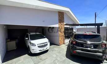 Imagem 2: Imperdível: Casa à venda em Sorocaba-SP, Jardim Ana Maria! 4 quartos, 1 suíte, 2 salas, 2