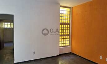 Imagem 2: Casa Comercial para Locação no Centro de Sorocaba-SP: 3 Quartos, 2 Salas, 3 Banheiros - 11