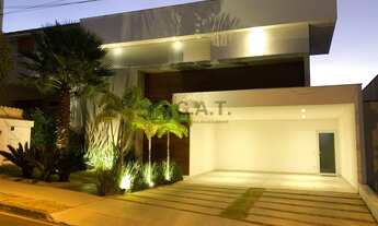 Imagem: Casa de luxo em condomínio no Parque Campolim