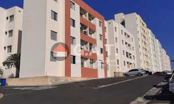 Imagem 2: Apartamento à venda em Sorocaba-SP, Jardim Guadalajara: 2 quartos, 2 salas, 1 banheiro, 1