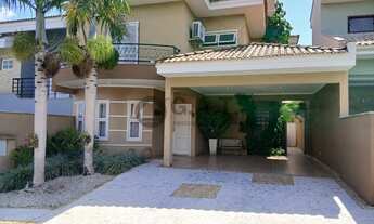 Imagem: Casa de Alto Padrão em Condomínio para