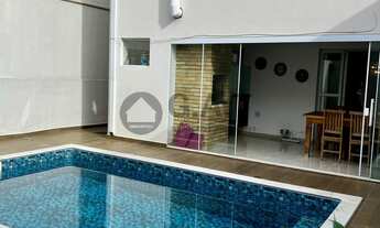 Imagem 1: Casa em Condomínio de Luxo em Sorocaba-SP, 3 Quartos, 1 Suite, 4 Banheiros, 4 Vagas, 199m²