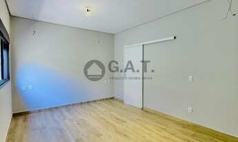 Imagem 6: Casa em Condomínio com 3 Suítes e 4 Vagas em Cajuru do Sul, Sorocaba-SP (201,08m²