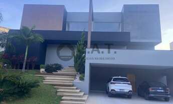 Imagem: Luxuosa Casa em Condomínio à Venda em