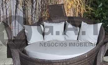 Imagem: Casa de Luxo em Condomínio à Venda em