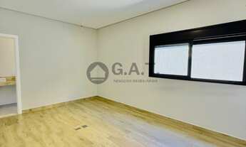 Imagem 7: Casa em Condomínio com 3 Suítes e 4 Vagas em Cajuru do Sul, Sorocaba-SP (201,08m²