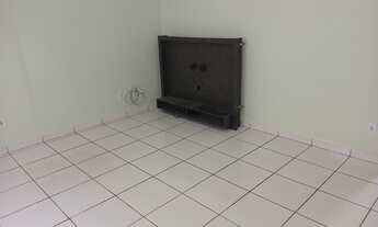 Imagem 4: Aluguel de Casa em Condomínio: 2 quartos, 1 suíte, 1 sala, 2 banheiros, 2 vagas na cidade