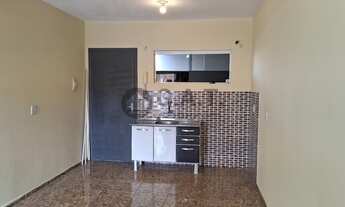 Imagem 2: Kitnet para locação no Jardim Prestes de Barros em Sorocaba-SP: 1 quarto, 1 sala, 1 banhei