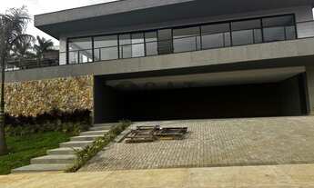 Imagem 2: Casa à Venda no Condomínio Saint Patrick em Sorocaba ? 4 Suítes, Piscina com Spa e Elevado