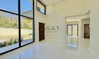 Imagem 4: Casa em Condomínio com 3 Suítes e 4 Vagas em Cajuru do Sul, Sorocaba-SP (201,08m²