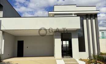 Imagem: Casa em condomínio Golden Park Sigma em