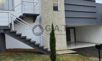 Imagem: Casa de Luxo em Condomínio 3 Quartos