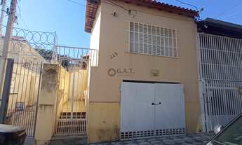 Imagem 2: Casa à venda no Centro de Sorocaba-SP com 1 quarto, 1 suíte, 1 sala, 1 banheiro, 1 vaga de