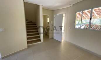 Imagem 4: Aproveite a oportunidade de adquirir esta bela casa em condomínio no Jardim Santa Rosália