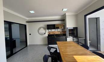 Imagem: Casa de alto padrão em condomínio no Parque