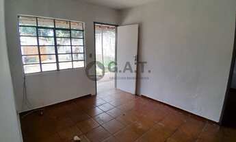 Imagem 2: Aluguel de Casa na Vila Carvalho, Sorocaba-SP: 1 Quarto, 1 Sala, 1 Banheiro, 1 Vaga de Gar