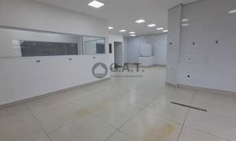 Imagem 3: Loja Comercial de 248,63m² Para Locação no Jardim Icatu, Votorantim-SP: Oportunidade Imper