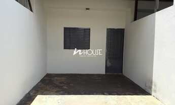 Imagem: Três casas individuais com dois quartos