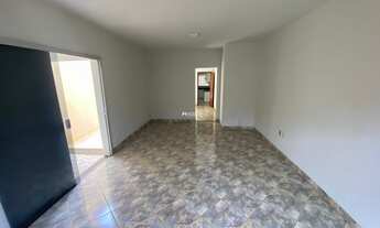 Imagem: Casa com três quartos sendo uma suíte