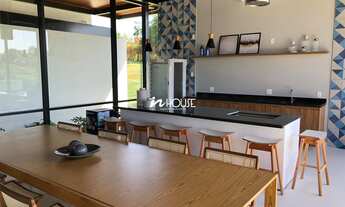 Imagem 2: Terreno em condomínio Alphaville 2 no Bairro Granja Marileusa