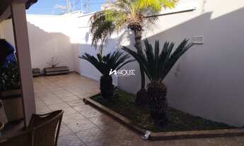 Imagem 6: Casa com 3 quartos sendo 1 suíte no bairro Nova Uberlândia