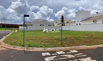 Imagem: Excelente Terreno de Esquina no condomínio