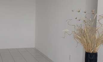 Imagem 5: Apartamento à venda no Pina, Recife-PE: 3 quartos, 1 suíte, 3 banheiros, 1 vaga na garagem