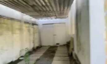 Imagem 3: Imóvel à Venda em Recife-PE: Casa de 3 Quartos em Parnamirim, com 2 Banheiros, 2 Vagas de