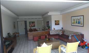 Imagem 4: Apartamento de Luxo em Casa Forte com 4 Quartos, 2 Suítes e 2 Vagas de Garagem - Edifício