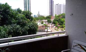 Imagem 7: Apartamento de Luxo em Casa Forte com 4 Quartos, 2 Suítes e 2 Vagas de Garagem - Edifício