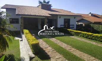 Imagem: 4 dormitórios, 1 suítes