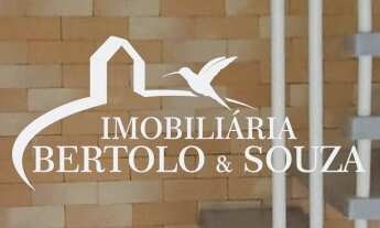 Imagem 6: 3 dormitórios, 1 suítes, 2 banheiro, 2 vagas na garagem