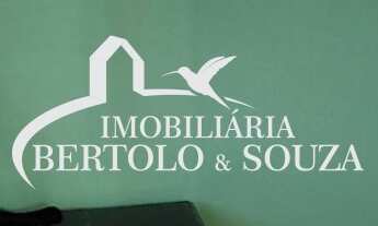 Imagem 5: 3 dormitórios, 1 suítes, 2 banheiro, 4 vagas na garagem