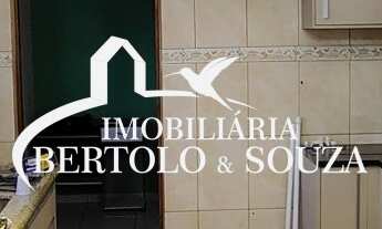 Imagem 4: 3 dormitórios, 1 suítes, 2 banheiro, 4 vagas na garagem