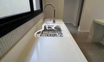 Imagem 7: 4 dormitórios, 2 suíte, 3 banheiro, 2 vagas na garagem