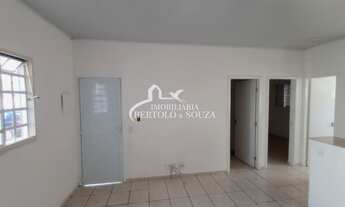 Imagem 3: 2 dormitórios, 1 banheiros, 1 vaga na garagem, 45M² de Área Construída