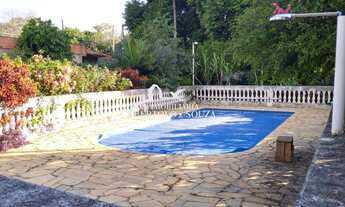 Imagem 2: 2 dormitórios, 1 banheiros, 2 vagas na garagem